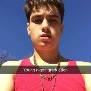 Meet your Posher, Carlos